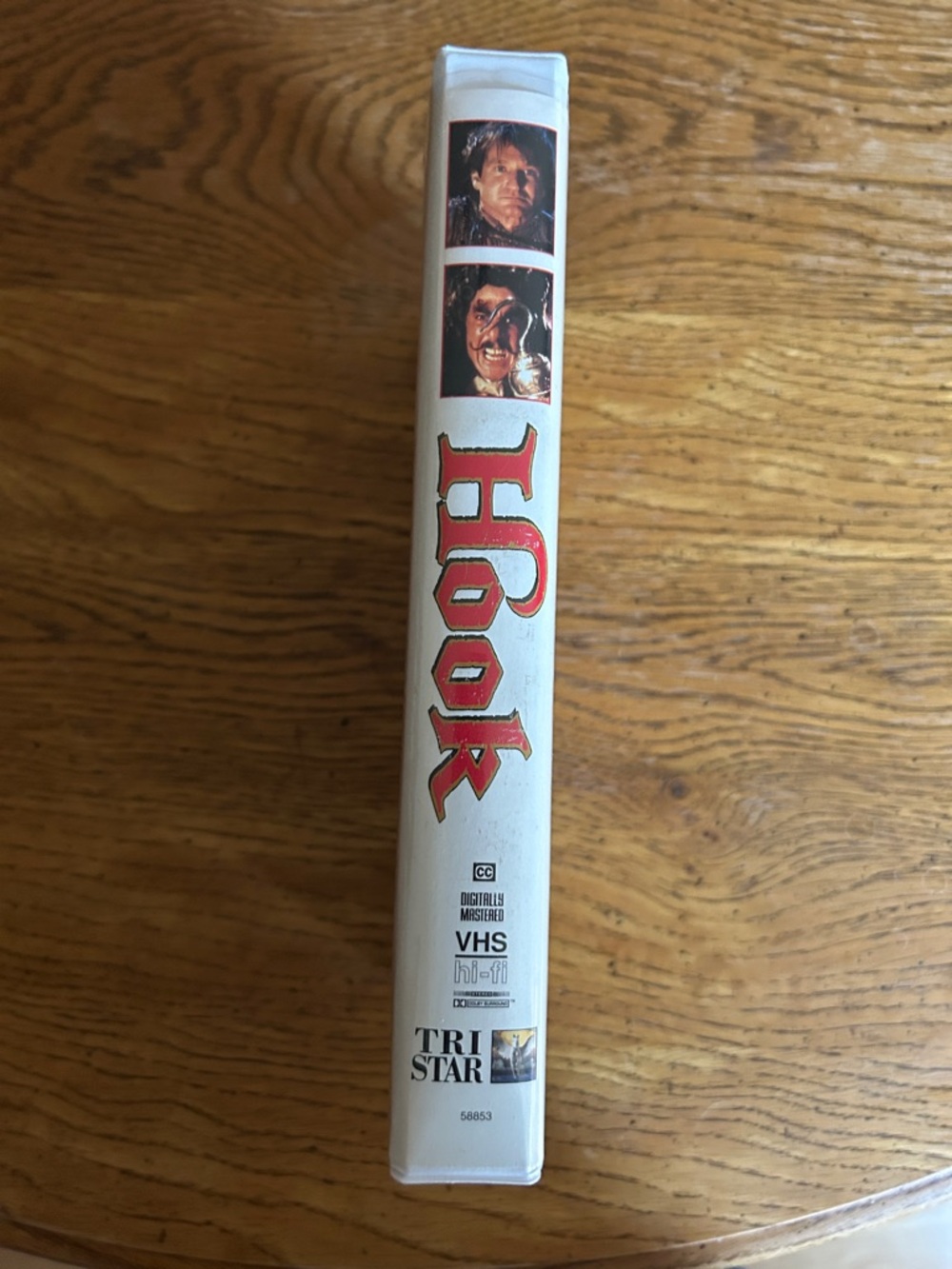 Hook VHS Movie - Picture 3 of 4